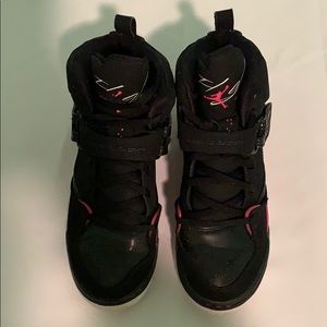 Jordan’s high top sneakers size 5 youth